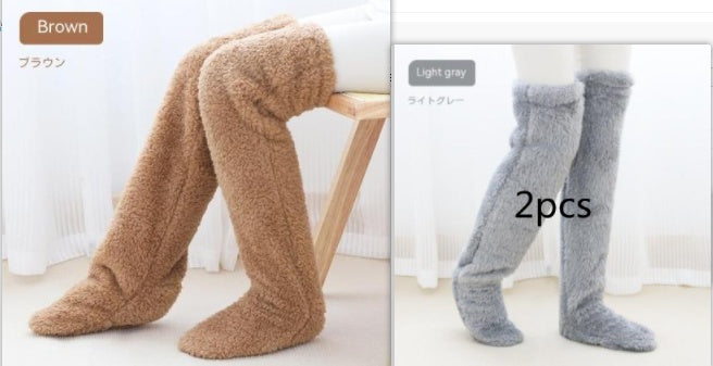 Chaussettes d'hiver chaudes et duveteuses au-dessus du genou
