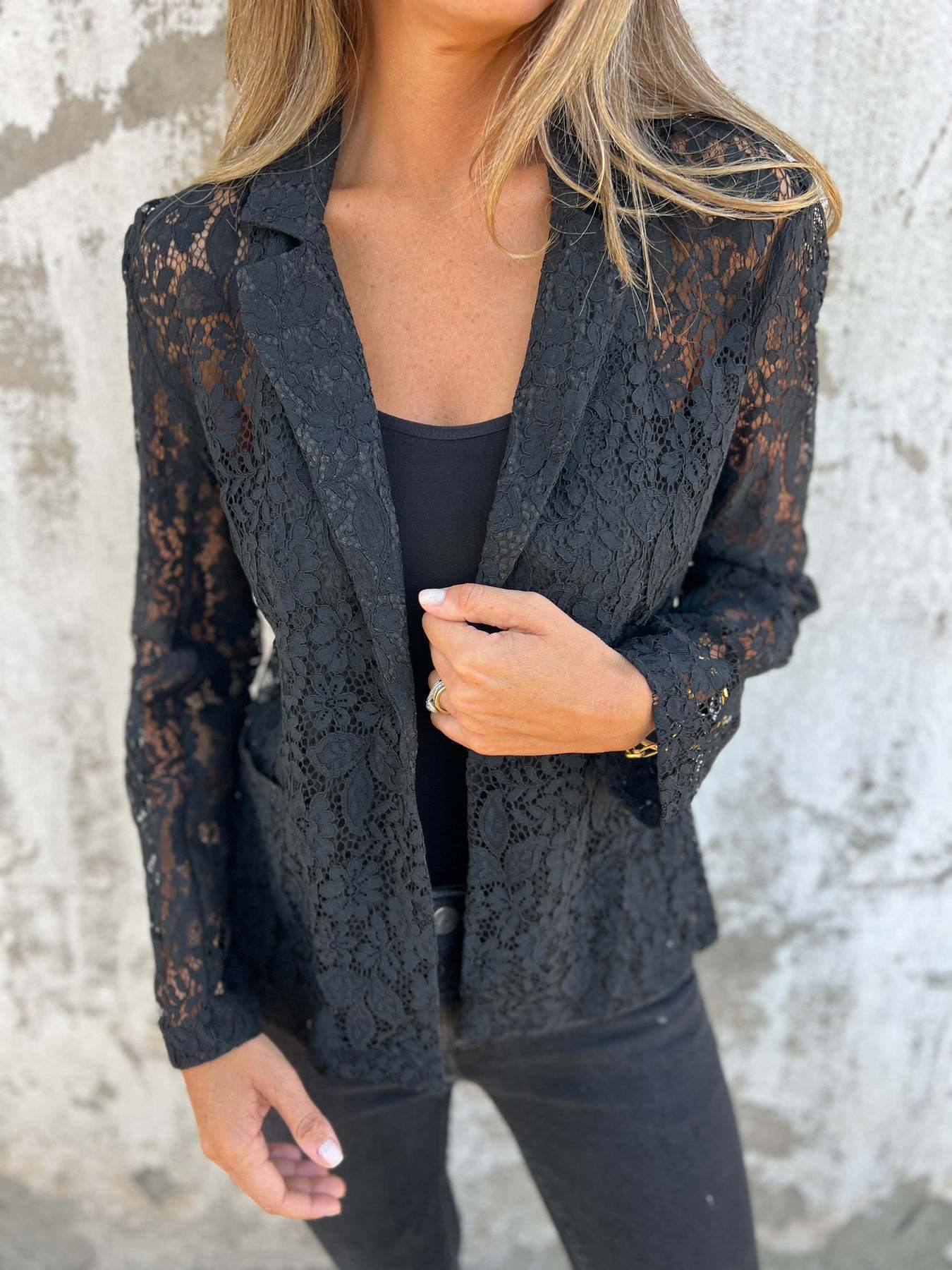 Chemise Dentelle Élégante