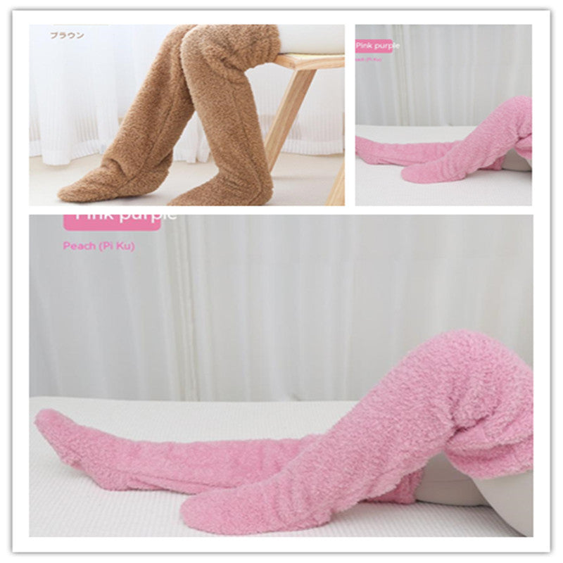 Chaussettes d'hiver chaudes et duveteuses au-dessus du genou
